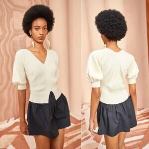 NEW Ulla Johnson Eila Ribbed Merino Blend V-neck Top Cream White Size: Medium